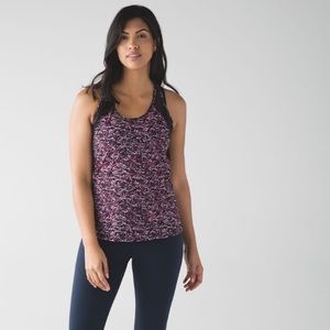 Lululemon Sunshine Salutation Tank Sz 6 
Mini Ripple Boom Juice Multi / Black